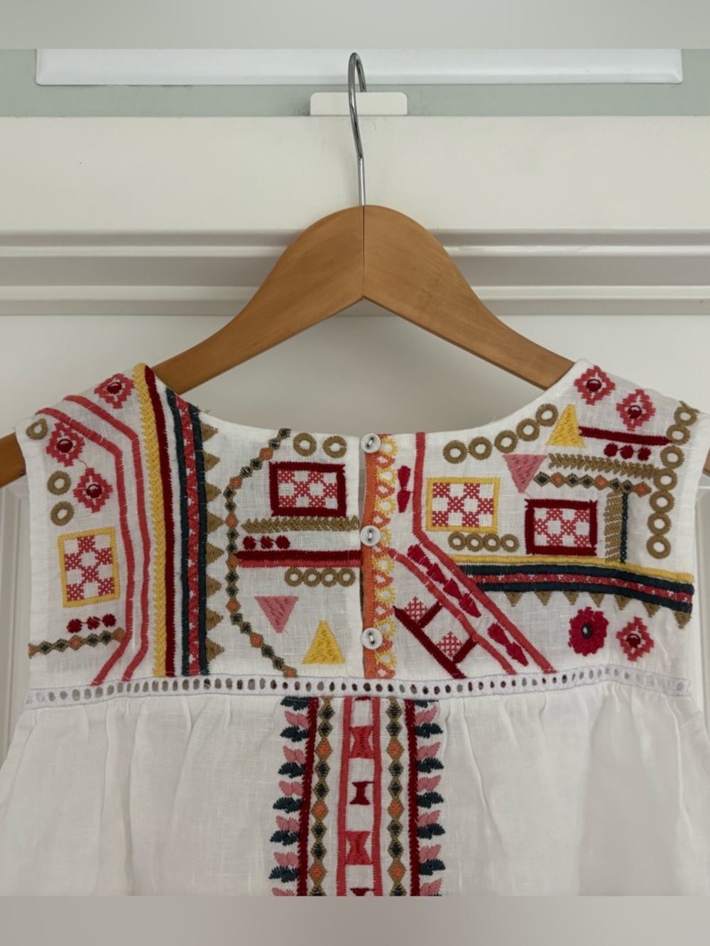 NWT Johnny Was Linen Embroidered Relaxed Yoke Tank M - Picture 7 of 12